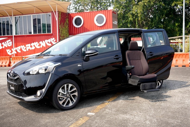 Toyota Sienta