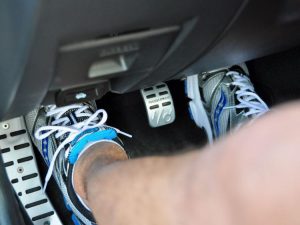 Ini Dia Fungsi Kopling Pada Mobil Dan Sepeda Motor – Moladin