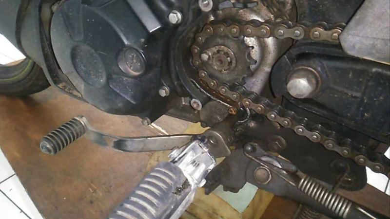 ukuran gir motor honda