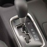 Penyebab Persneling Mobil Matik Macet dan Solusinya - Tuwaga