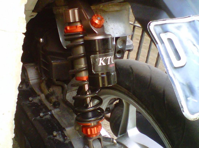 Kitaco (KTC) shockbreaker motor terbaik - Moladin