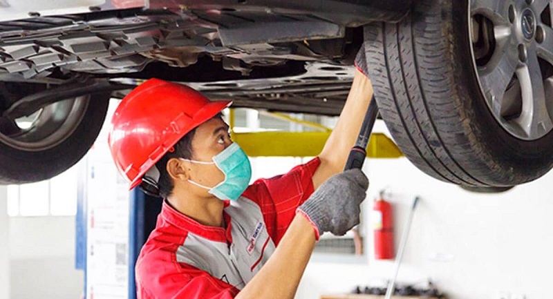 Beda Spooring dan Balancing, Kapan Harus Dilakukan? Beda Spooring dan Balancing