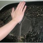 Cara Menghilangkan Jamur Kaca Mobil, Ampuh Sob!