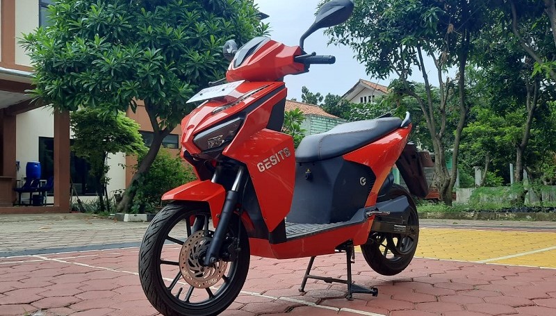 kelebihan motor listrik gesits