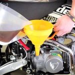 Ciri Ciri Motor Harus Ganti Oli Agar Mesin Tetap Awet