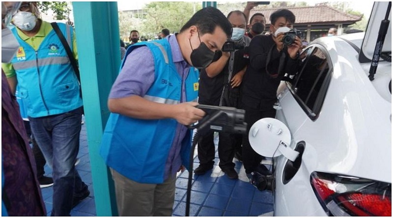Mobil Listrik Lebih Hemat, Jakarta-Bali Cuma Rp 200 Ribu Menteri BUMN klaim penggunaan mobil listrik lebih hemat