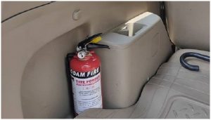 Mengenal Aturan Alat Pemadam Api Ringan di Mobil Baru