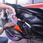 7 Rekomendasi Oli yang Bagus Untuk Motor Matic