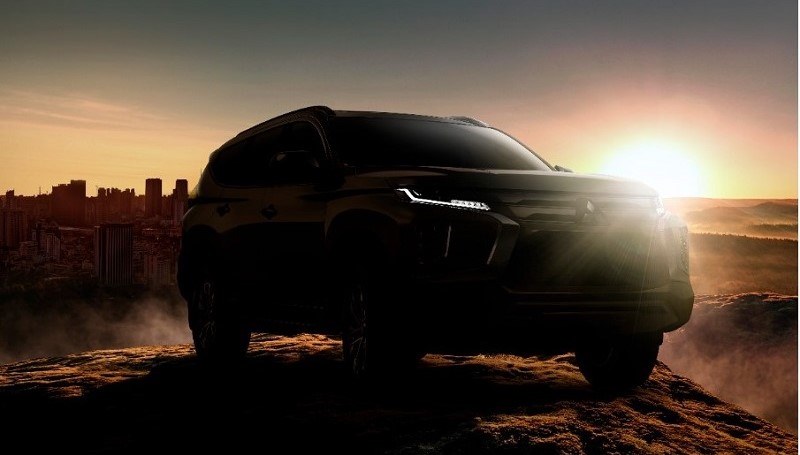 Teaser Pajero Sport facelift 2021