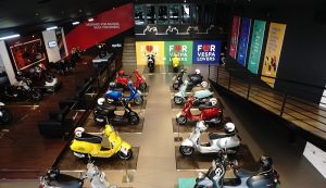 Motoplex Antasari, Diler Vespa Terbesar di Jakarta