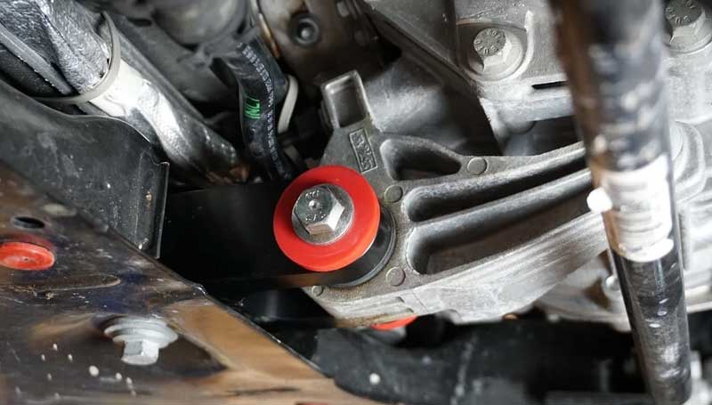 4 Penyebab Mesin Mobil Bergetar Saat Start Awal mesin mobil bergetar saat start awal