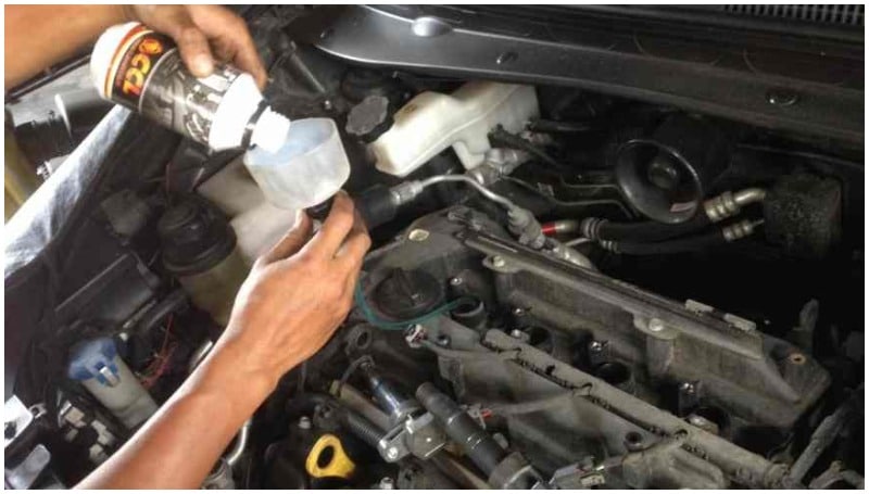 penggunaan carbon clean penting untuk membersihkan ruang mesin