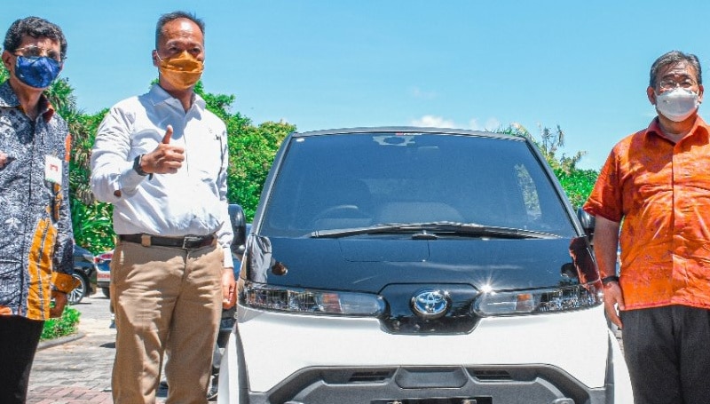 Toyota sumbang kendaraan listrik