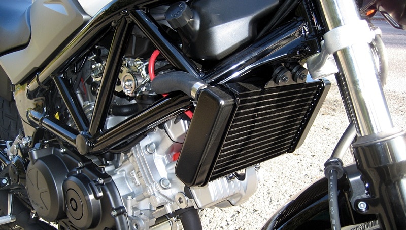 fungsi radiator motor