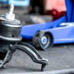 Engine Mounting Mobil: Fungsi, Jenis, Gejala Kerusakan, dan Biaya Perbaikannya! - Tuwaga
