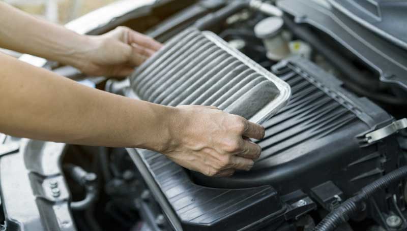 Lampu Indikator Check Engine Mobil Menyala