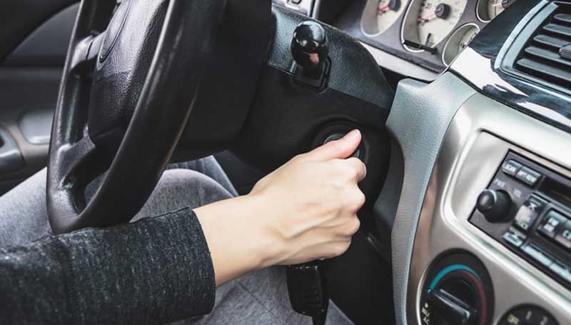 Kunci kontak mobil tidak bisa diputar