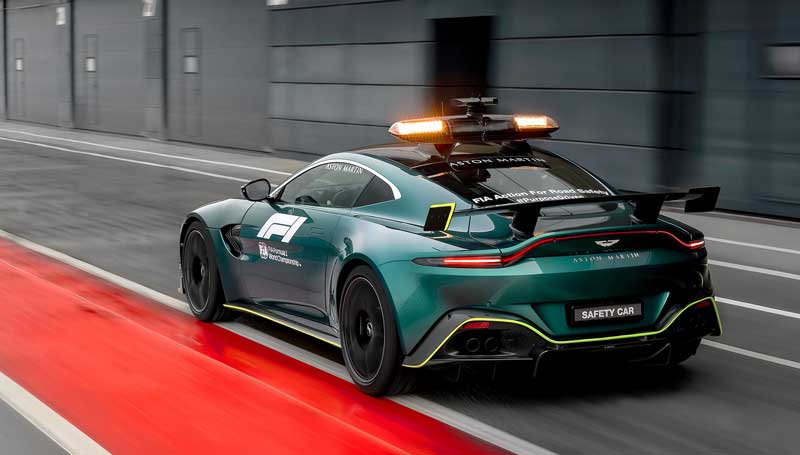 mobil safety car f1