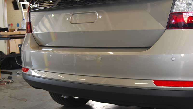 Sensor Parkir Mundur Bunyi Terus