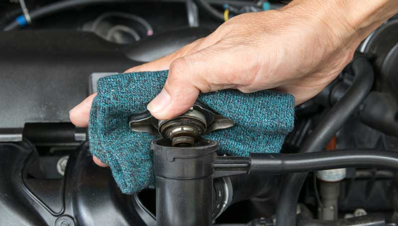 Cara menguras radiator mobil