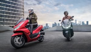 Inilah Posisi Berkendara di Honda PCX 160 yang Benar