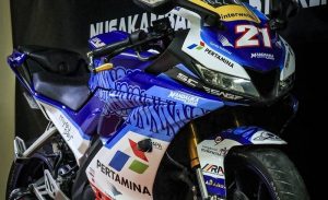 Tren Stiker Decal Livery Mandalika Racing Team di Motor