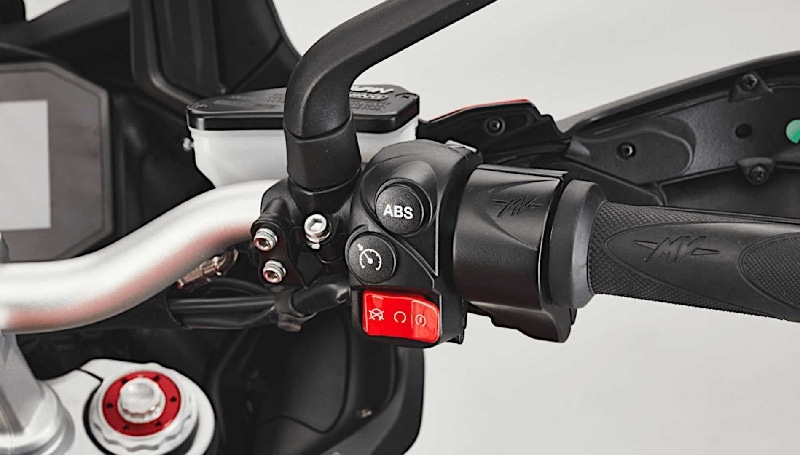 MV Agusta Tourismo Veloce Terbaru, Pakai Mesin Baru Tourismo Veloce Terbaru