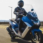 SYM Maxsym 400 Terbaru, Performanya Mantap! - Tuwaga