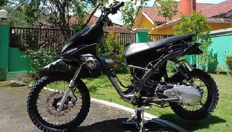 4 Rekomendasi Modifikasi BeAT Street Modifikasi beat street