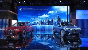 SUV BMW iX Mengaspal di Shanghai Auto Show 2021