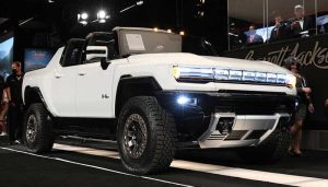 GMC Hummer Listrik First Edition, Laku Rp 36 Miliar