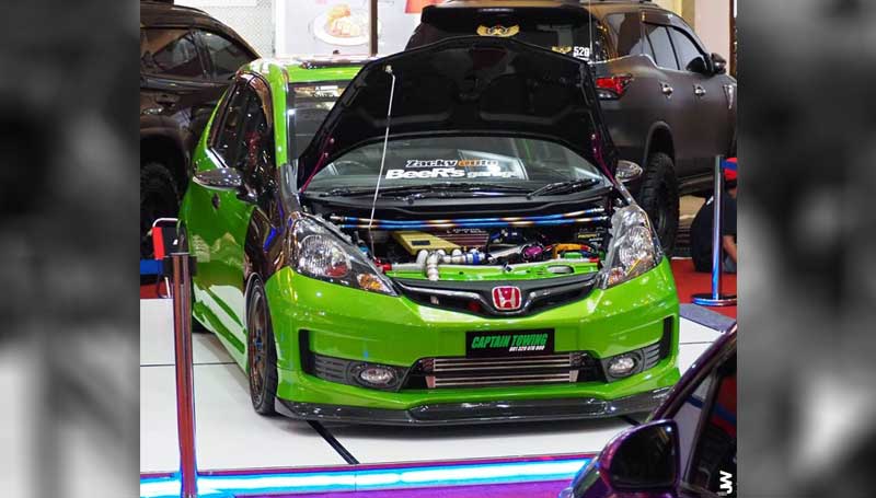 Modifikasi Jazz aliran street racing