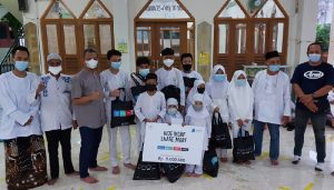 Forum Wartawan Otomotif dan Piaggio Indonesia Berbagi