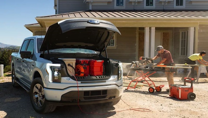 ford f-150 lightning - bagasi depan