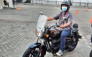 Rasa Berkendara Royal Enfield Meteor 350, Bukan Motor Klasik?