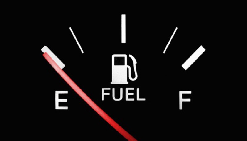 Mobil brebet saat digas