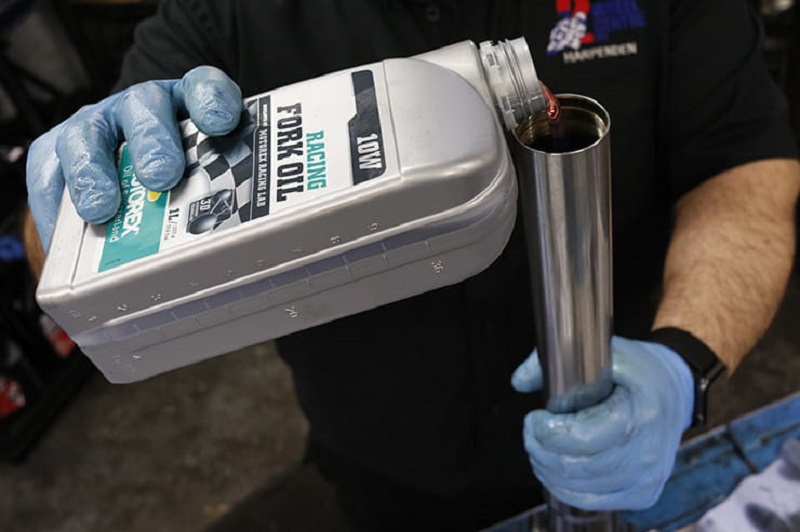 oli shock depan yang bagus