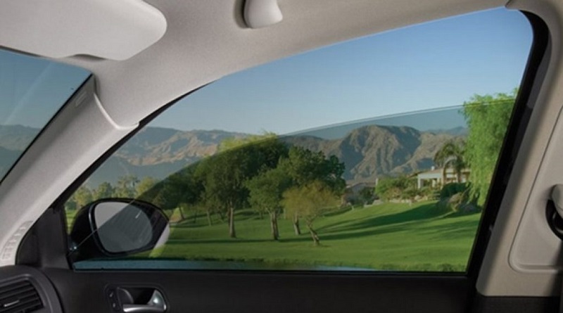 12 Kaca Film Mobil Terbaik 2023, Bukan Asal Gelap! material kaca film mobil terbaik