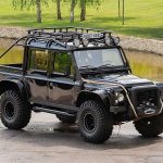 Land Rover Defender Spectre James Bond Dijual! - Tuwaga