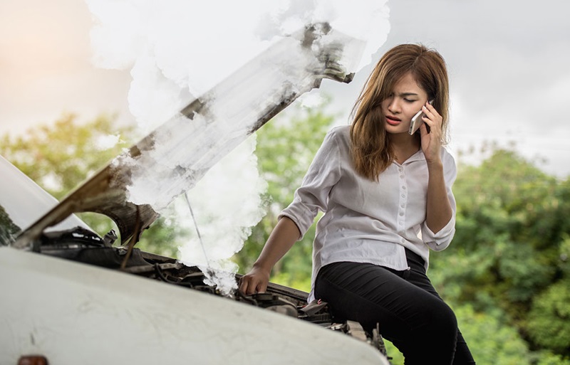 penyebab turun mesin mobil