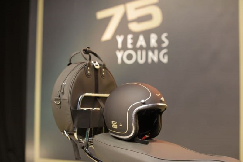 vespa 75 tahun anniversary