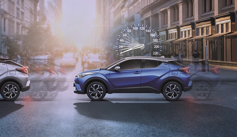 toyota c-hr hybrid 2021