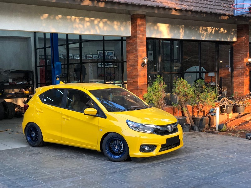 Modifikasi HOnda Brio