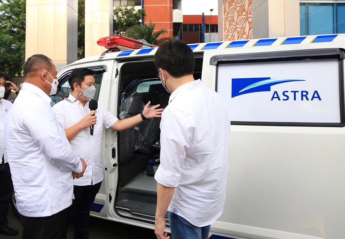 astra donasi ambulans ke bnpb