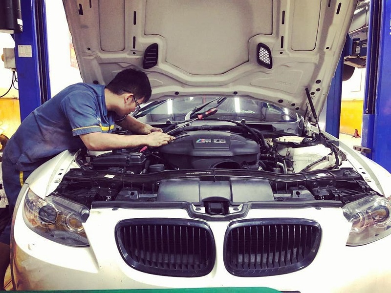 Bengkel Spesialis Mobil Eropa