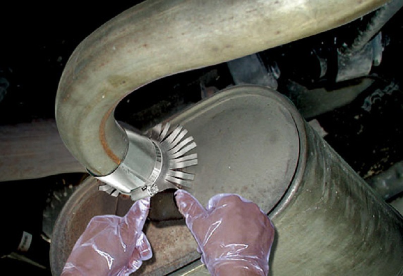 Biaya Perbaikan Knalpot Mobil Bocor