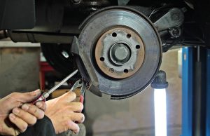 6 Cara Perawatan Rem Mobil, Jangan Abai!