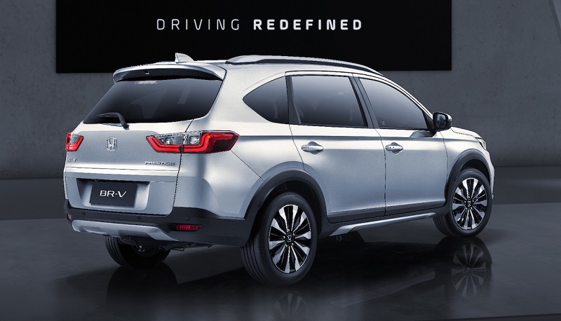 honda luncurkan br-v terbaru - tampak belakang