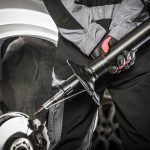 5 Tips Ganti Shockbreaker Mobil, Jangan Asal! - Tuwaga