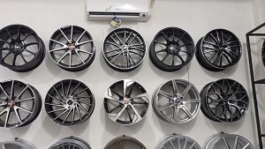 7 Ciri Velg Replika Mobil, Jangan Salah Beli!